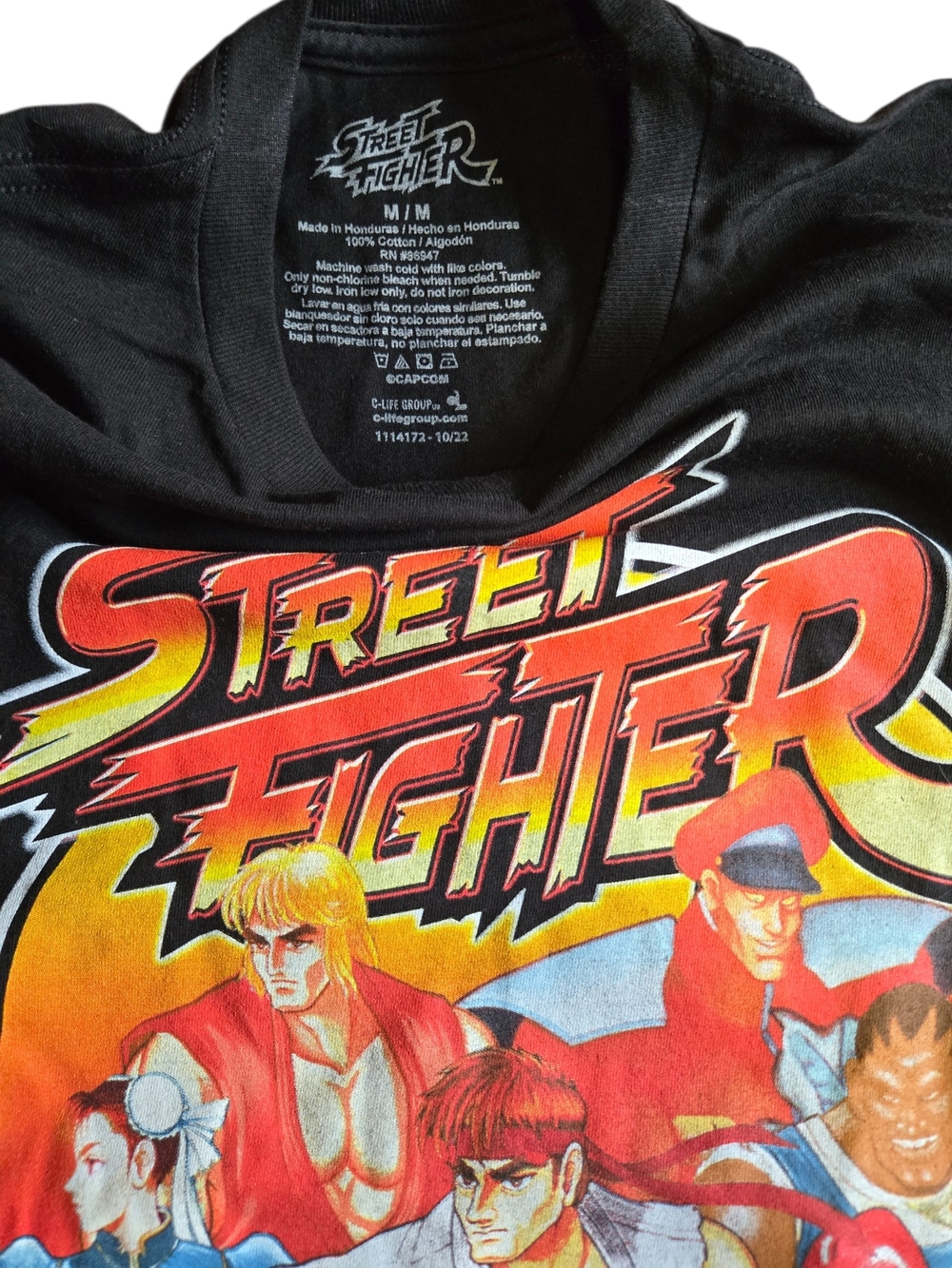 Street Fighter Graphic T-Shirt Men’s Size M Black Capcom Retro Gamer Tee Ryu Ken - Picture 3 of 6